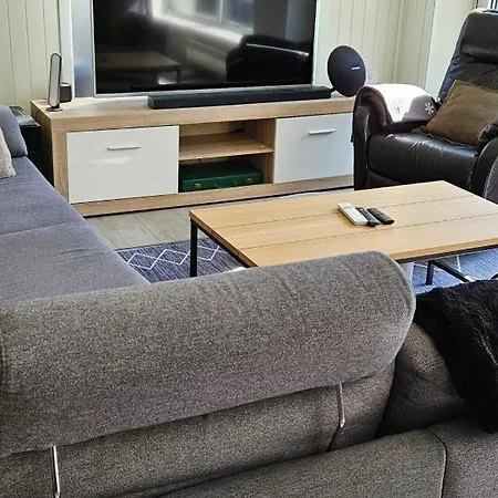 Lakeside Διαμέρισμα *