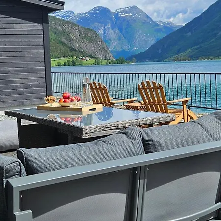 Apartment Modern Lakefront With View - Ev Plug *