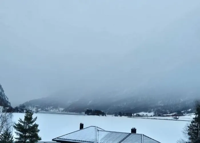 Lakeside Διαμέρισμα *